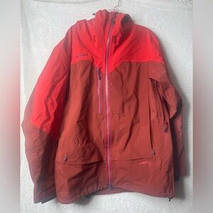 Mammut Men’s Rain  Jacket Gore-Tex Size Large.